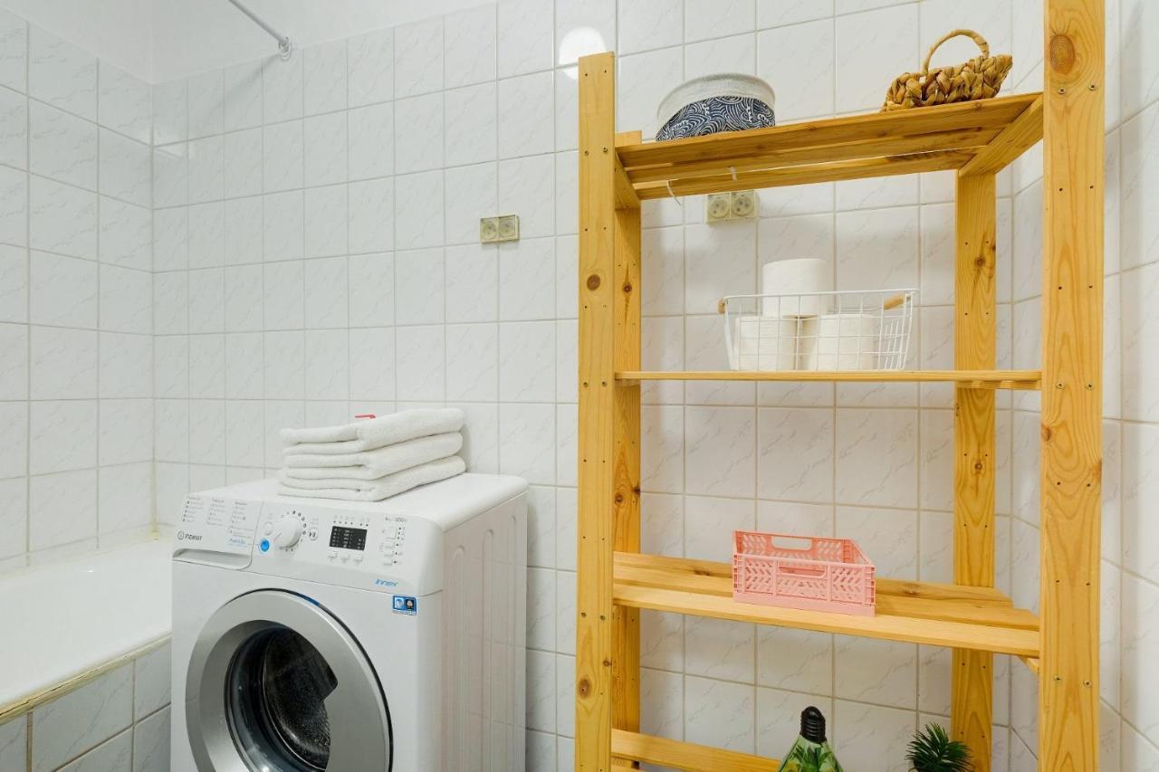 2 Bedroom Apartment In Green Location Warsaw Luaran gambar