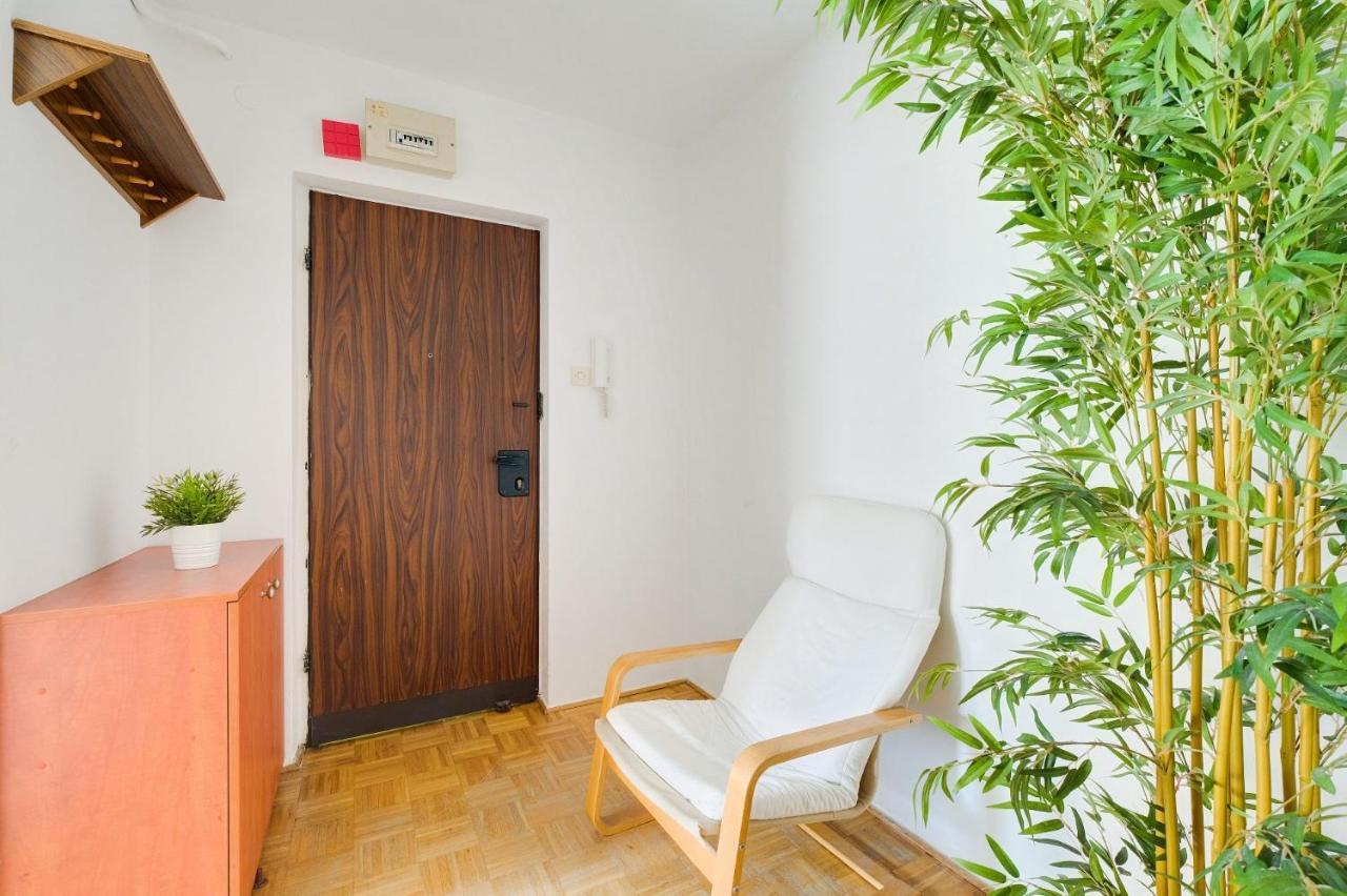 2 Bedroom Apartment In Green Location Warsaw Luaran gambar